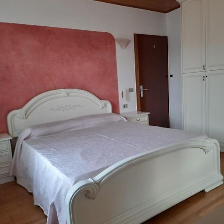 Casa Santa Emerenziana Villa Tuenno Eksteriør billede